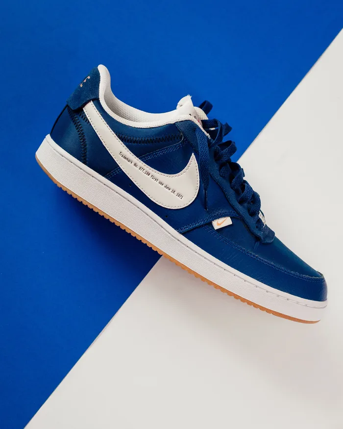 Sneaker lifestyle shot
